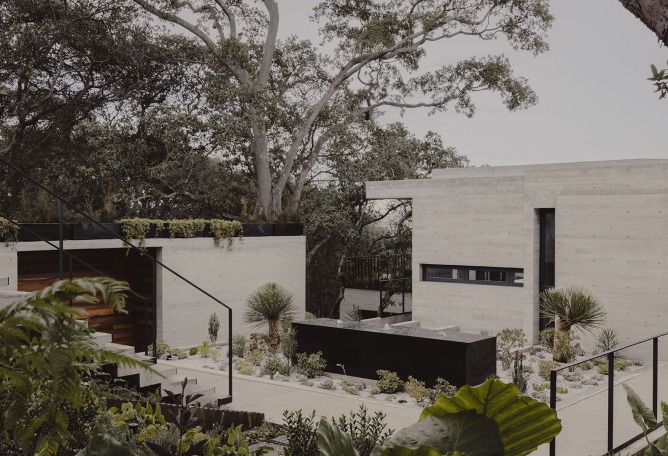 Casa AYG por Miguel de la Torre. Fotografía por Zaickz Moz.