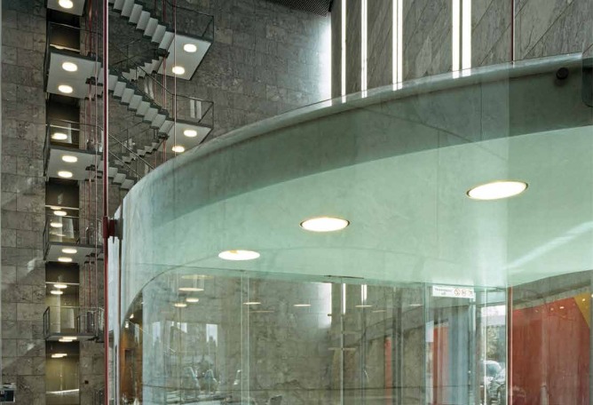 Staircase of the National Bank of Denmark, designed by Arne Jacobsen, in the middle of Copenhagen, between 1966 and 1978. Image courtesy of National Bank of Denmark