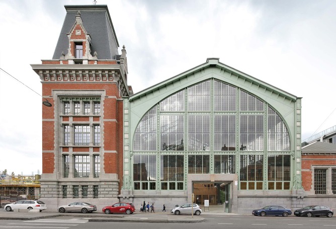 Gare Maritime by Neutelings Riedijk Architects and Bureau Bouwtechniek. Photograph by Filip Dujardin