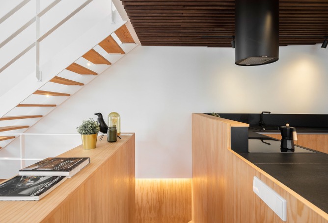 Casa dos Oleiros por Paulo Martins Arquitecto. Fotografía por Ivo Tavares Studio