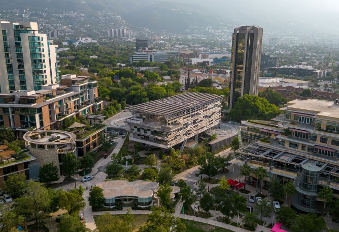 OUM Wellness por Picharchitects/PichAguilera. Fotografía por The Raws.