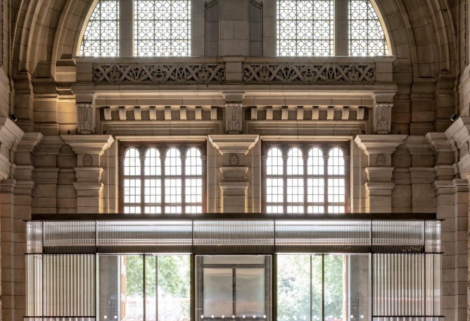 V&A Cromwell Road entrance by Sam Jacob Studio. Photography by Timothy Soar.