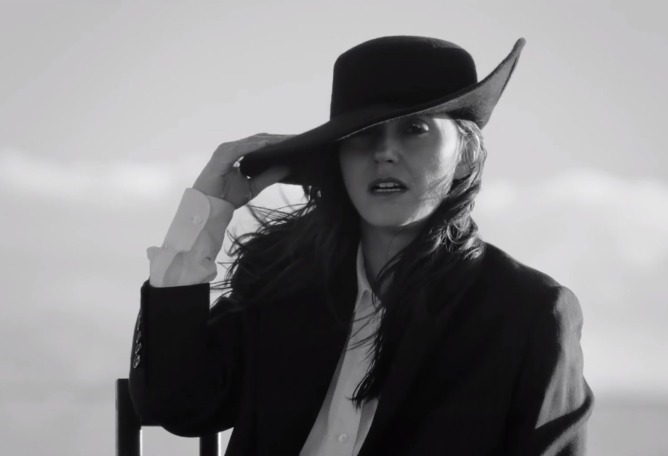 Beaten down por Sharon Van Etten