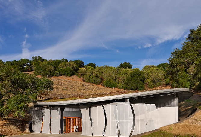 Bodega Odette Estate por Signum Architecture LLP. Fotografía © Adrian Gregorutti