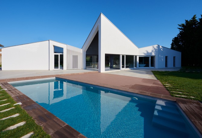 Sisallete House by Tangram. Photograph by Iñaki Bergera