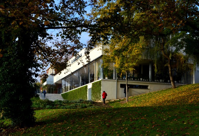 Ludwig Mies Van Der Rohe Villa Tugendhat Tugendhat House By Ludwig Mies Van Der Rohe The Strength Of Architecture From 1998