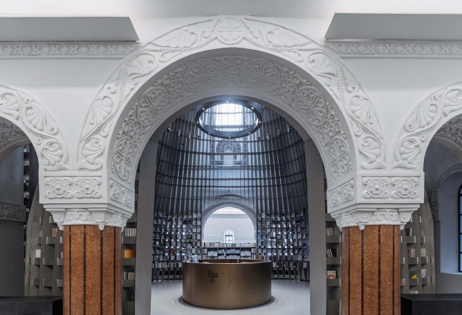 Tienda de poesía Sinan Books por Wutopia Lab. Fotografía por CreatAR Images