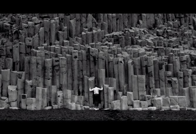 Woodkid - I Love You.