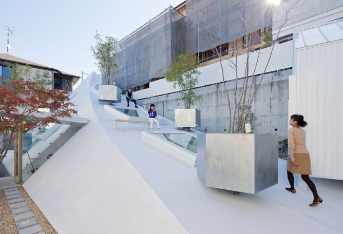 Casa K por Sou Fujimoto Architects. Fotografía © Iwan Baan