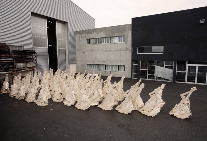 Les Premiers visiteurs by Francesca Bonesio and Nicolas Guiraud. Image courtesy of atelier 37.2.